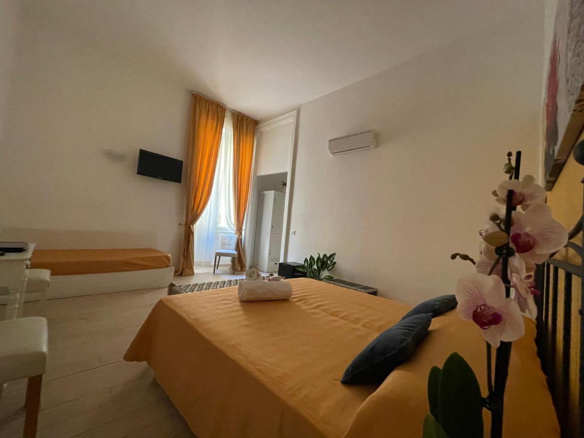 Ad Cavour Luxury Rooms - By Ad Roma Εξωτερικό φωτογραφία