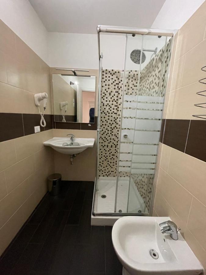 Ad Cavour Luxury Rooms - By Ad Roma Εξωτερικό φωτογραφία