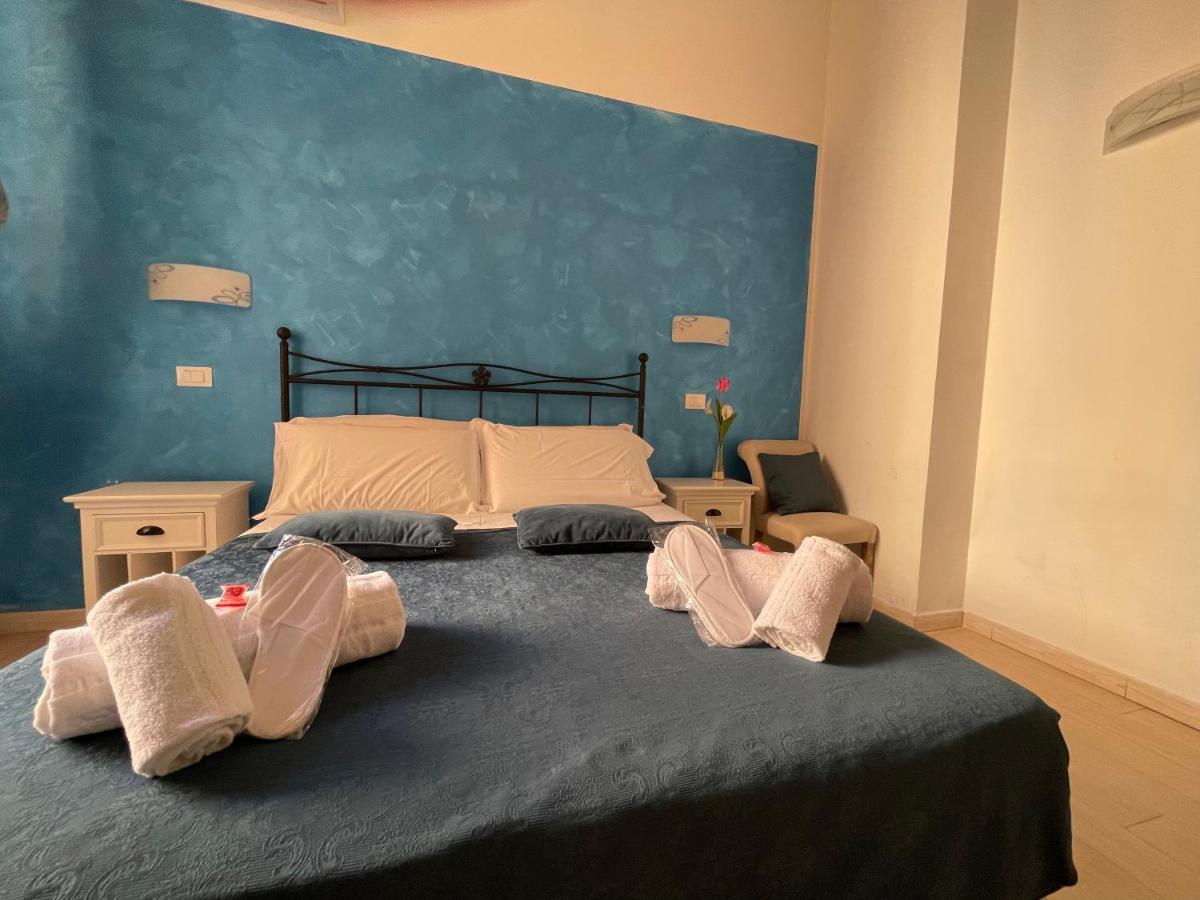 Ad Cavour Luxury Rooms - By Ad Roma Εξωτερικό φωτογραφία
