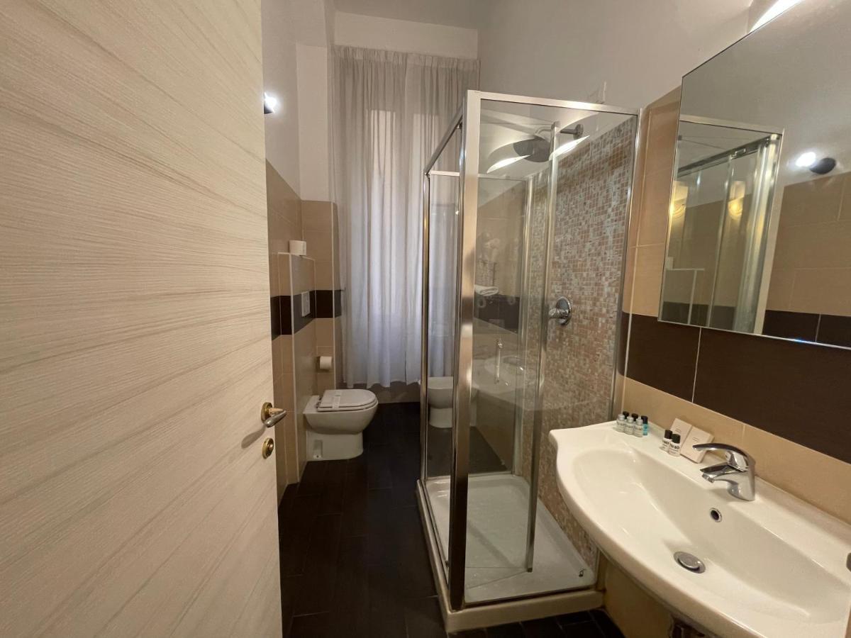 Ad Cavour Luxury Rooms - By Ad Roma Εξωτερικό φωτογραφία