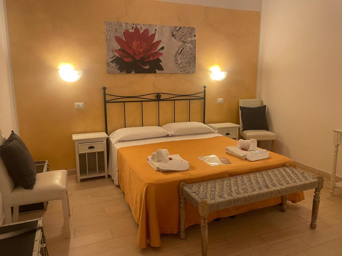 Ad Cavour Luxury Rooms - By Ad Roma Εξωτερικό φωτογραφία