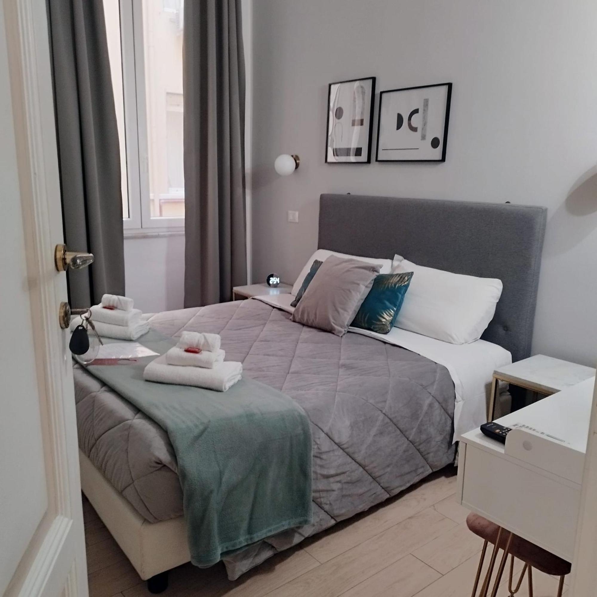 Ad Cavour Luxury Rooms - By Ad Roma Εξωτερικό φωτογραφία