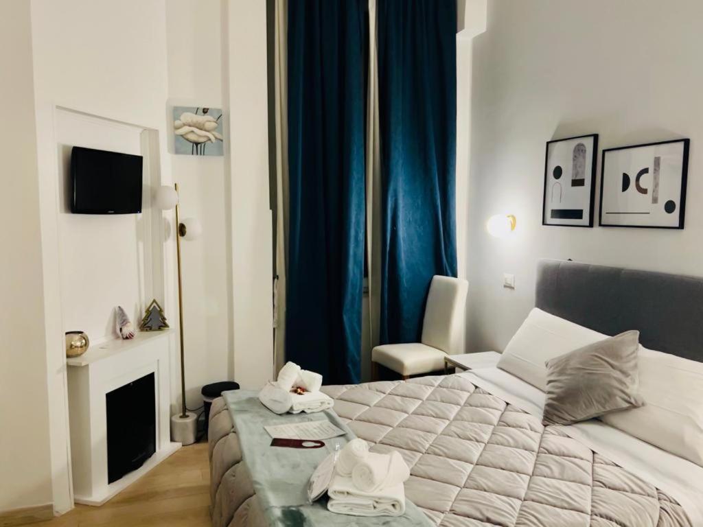 Ad Cavour Luxury Rooms - By Ad Roma Δωμάτιο φωτογραφία
