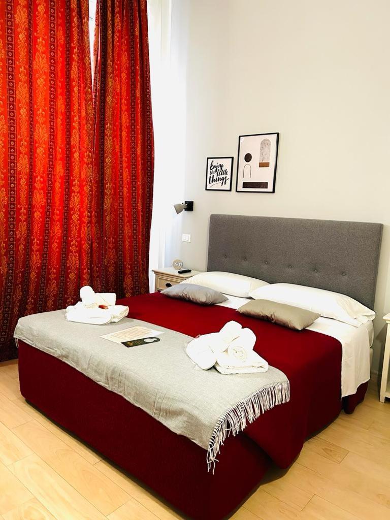 Ad Cavour Luxury Rooms - By Ad Roma Δωμάτιο φωτογραφία