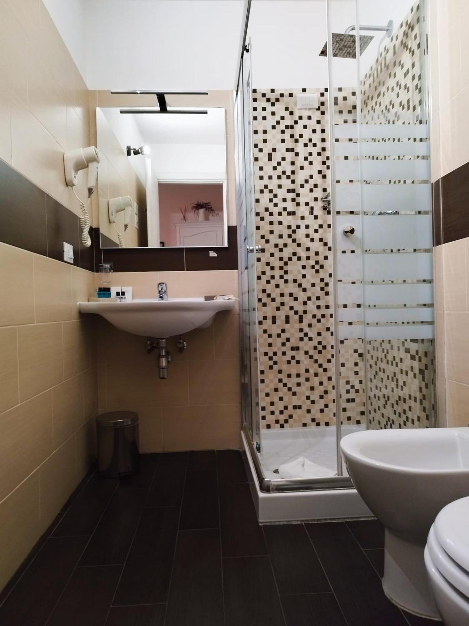 Ad Cavour Luxury Rooms - By Ad Roma Δωμάτιο φωτογραφία