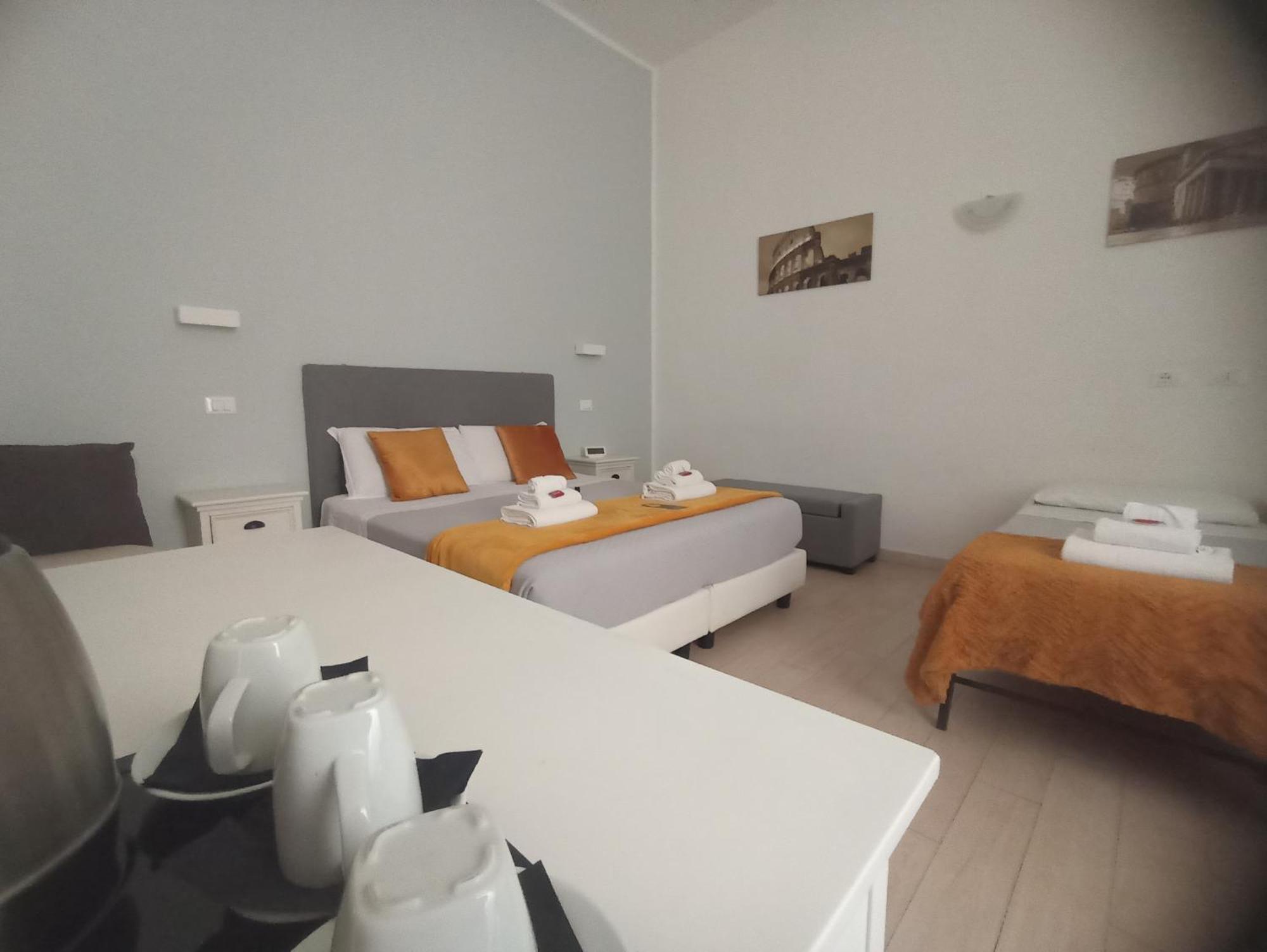 Ad Cavour Luxury Rooms - By Ad Roma Εξωτερικό φωτογραφία